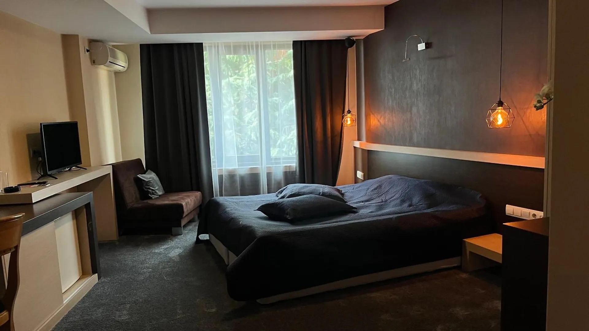 Edi Hotel Σόφια 3*,